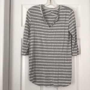 A Pea in the Pod Split Neck Top